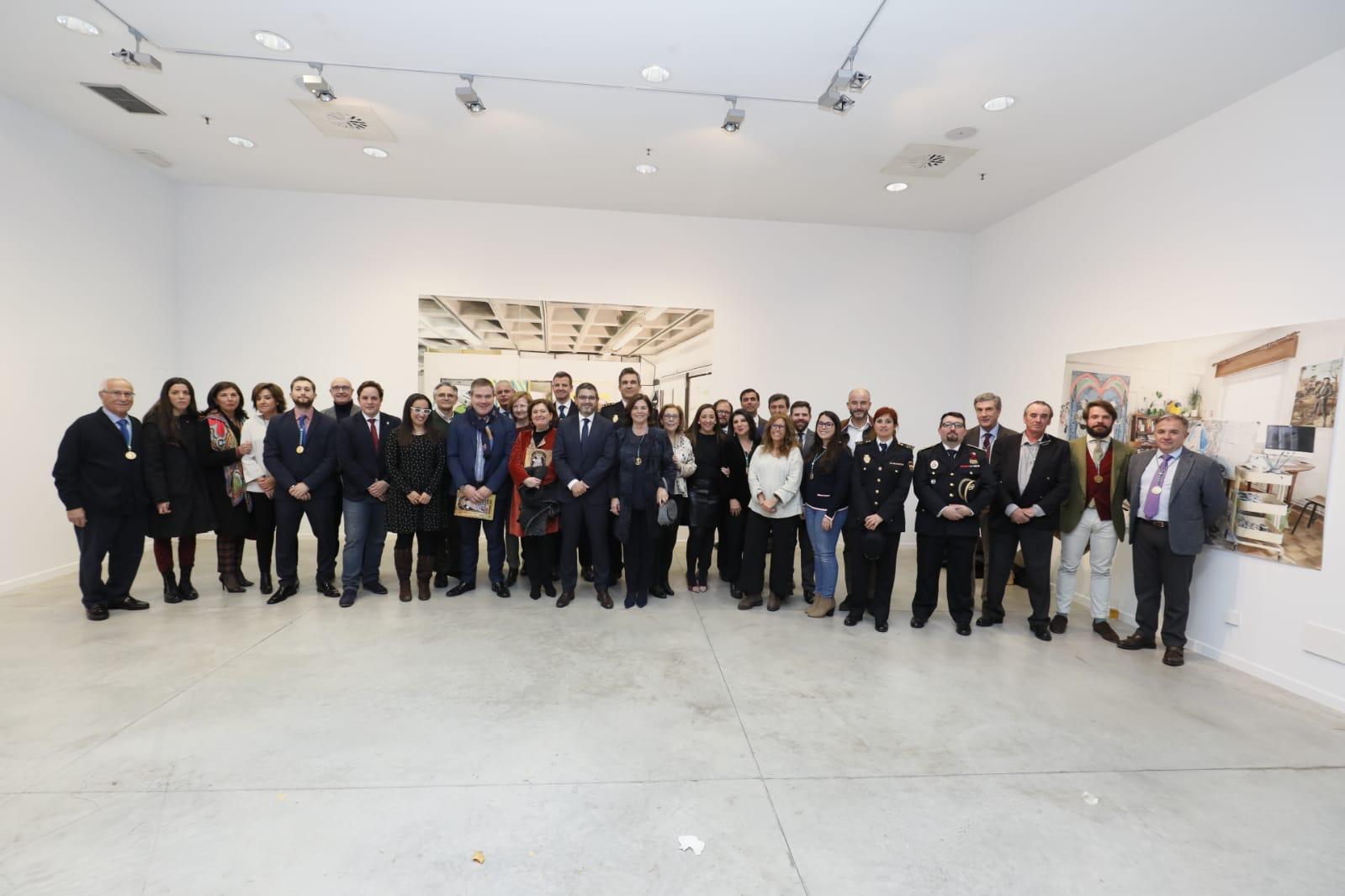 El Ayuntamiento arropa a la Hermandad en la presentación de las fiestas